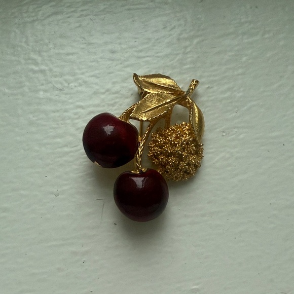 Jewelry - Vintage BSK Cherry Leaf Brooch EUC